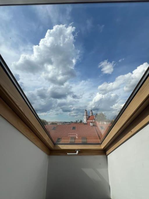 Old Town Apartment With Free Parking Vilnius Exteriör bild
